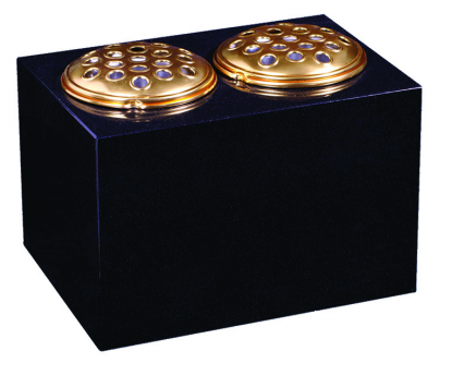 MemorialsBrochure_16.09_3-00000130.f3fbb618